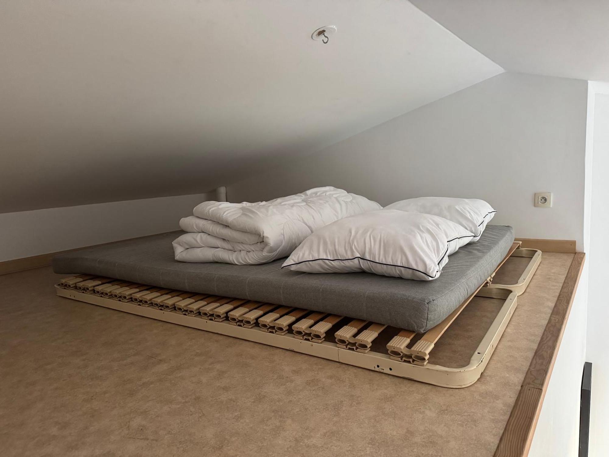 Bed To Rent - Maison Calme Avec Jacuzzi Sous Supplement Бордо Экстерьер фото